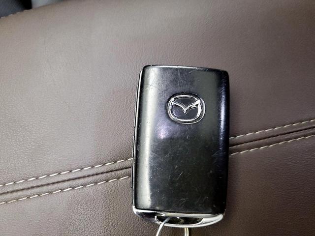 Photo of 2021 Gray Mazda CX-30