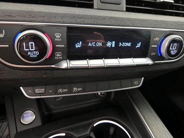 Photo of 2018 Gray Audi A4