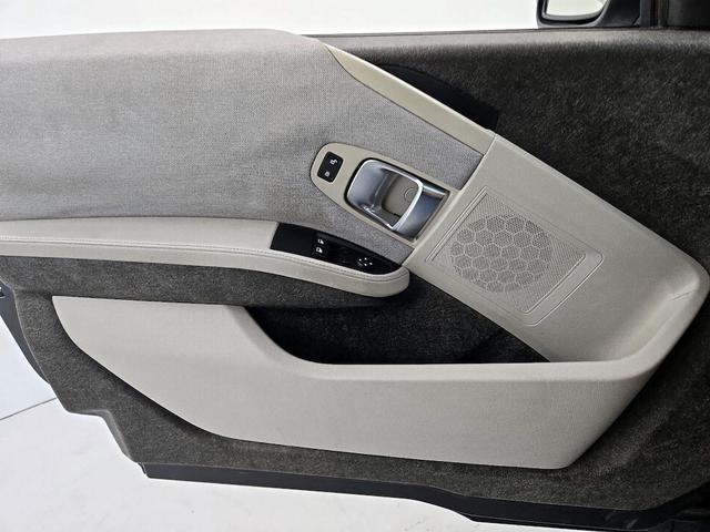Photo of 2015 Gray BMW i3