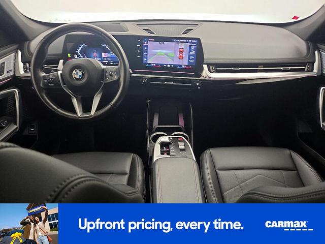 Photo of 2024 Orange BMW X1