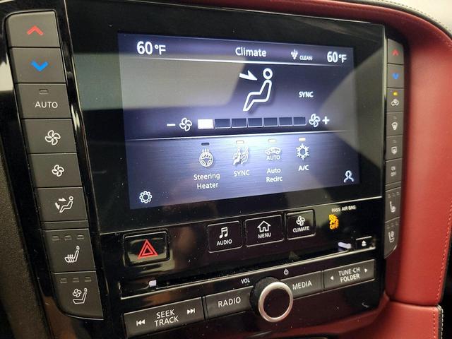 Photo of 2022 Black INFINITI QX55