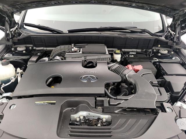 Photo of 2022 Black INFINITI QX55