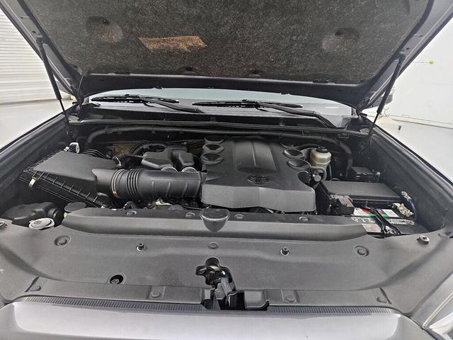 Photo of 2021 Gray Toyota 4Runner