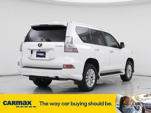 Photo of 2023 White Lexus GX 460