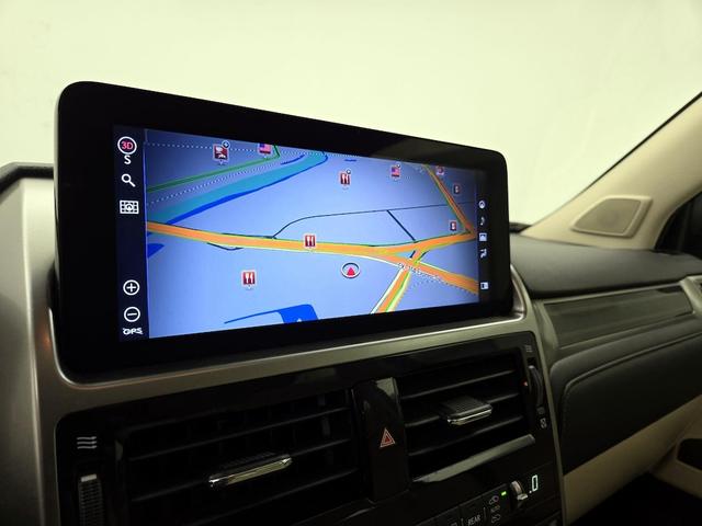 Photo of 2023 White Lexus GX 460