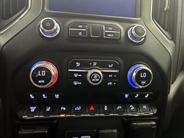 Photo of 2023 White GMC Sierra 2500