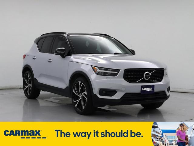 2021 Volvo XC40