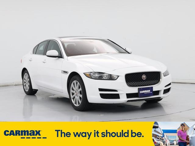 2019 Jaguar XE