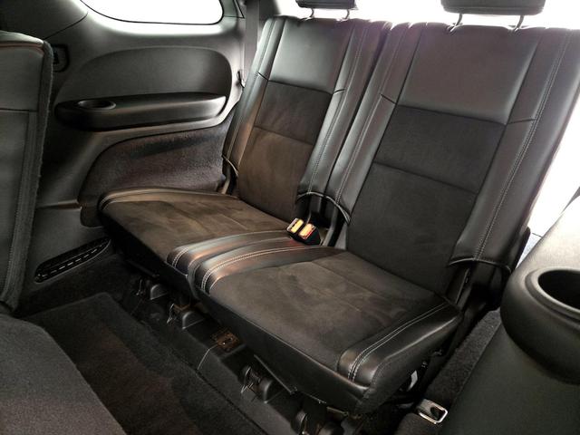 Photo of 2022 White Dodge Durango