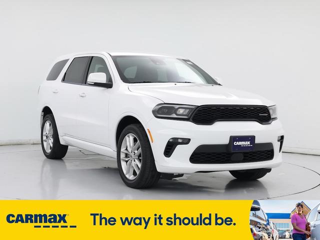 Photo of 2022 White Dodge Durango