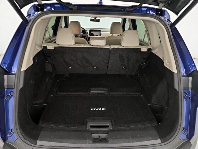 Photo of 2023 Blue Nissan Rogue