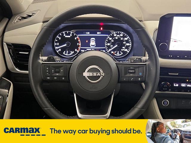 Photo of 2023 Blue Nissan Rogue