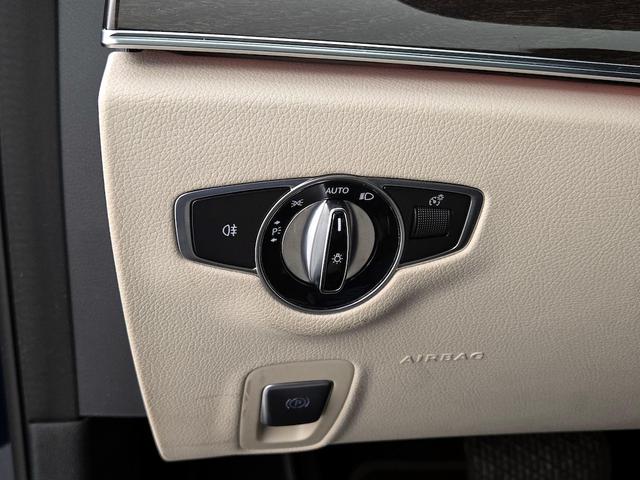 Photo of 2019 Blue Mercedes-Benz E-Class