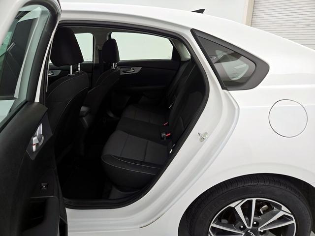 Photo of 2024 White Kia Forte