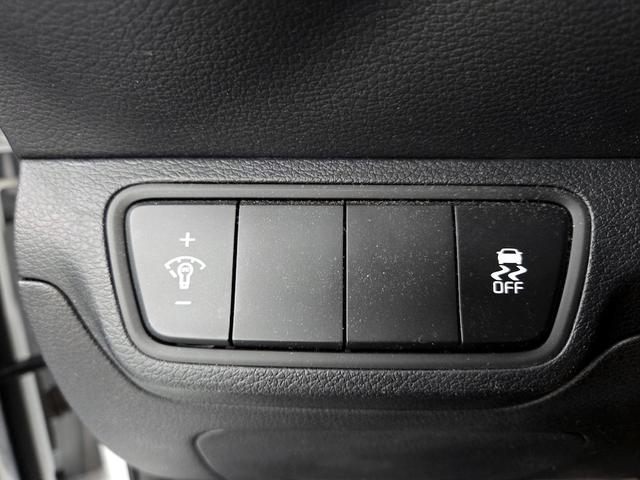 Photo of 2024 White Kia Forte