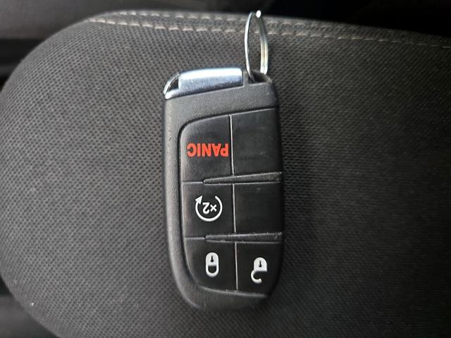Photo of 2021 Red Jeep Renegade