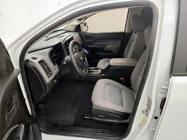 Photo of 2020 White Chevrolet Colorado