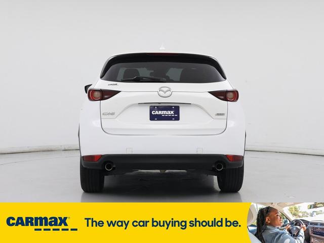 Photo of 2018 White Mazda CX-5