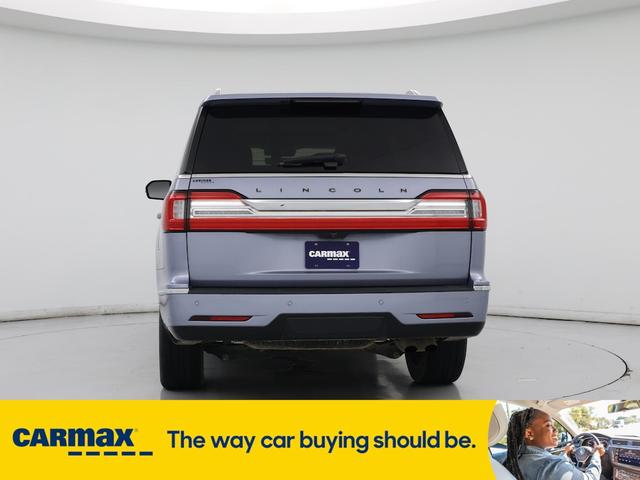 Photo of 2020 Blue Lincoln Navigator