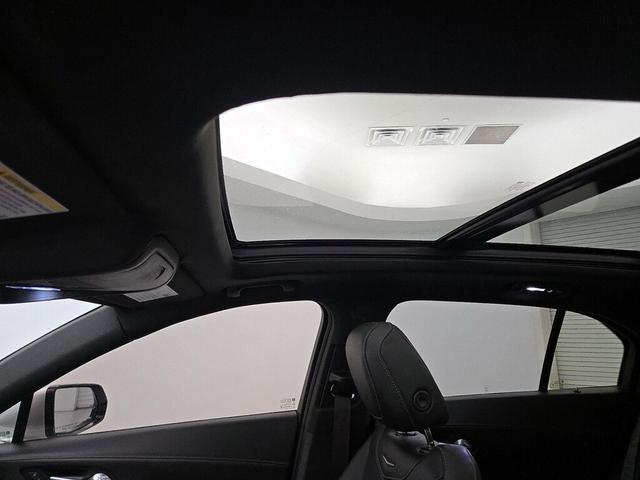 Photo of 2021 Silver Cadillac XT4