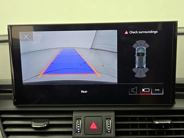 Photo of 2023 Black Audi Q5