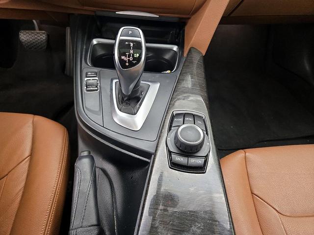 Photo of 2014 White BMW 428