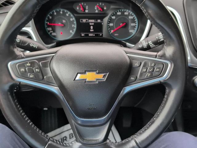 Photo of 2018 Summit White Chevrolet Equinox
