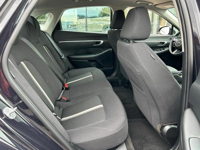 Photo of 2025 Carbon Blue Hyundai SONATA
