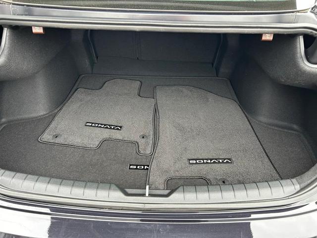 Photo of 2025 Carbon Blue Hyundai SONATA