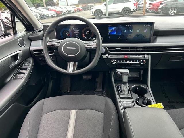 Photo of 2025 Carbon Blue Hyundai SONATA