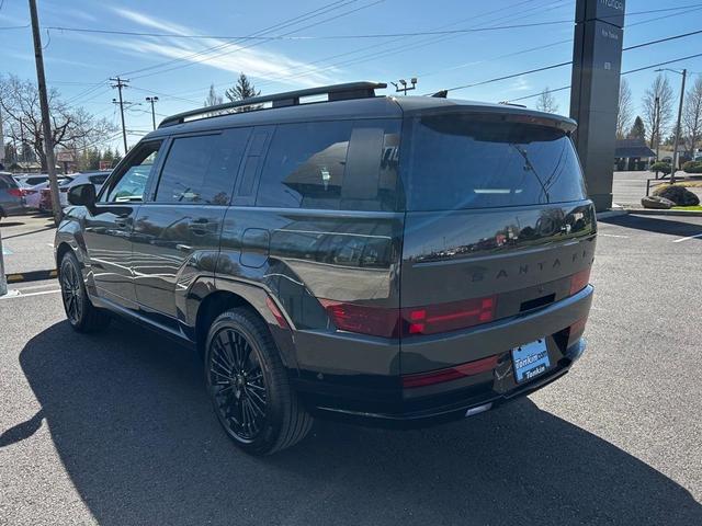 Photo of 2025 Green Hyundai SANTA FE HEV