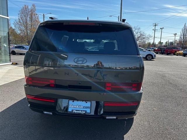 Photo of 2025 Green Hyundai SANTA FE HEV