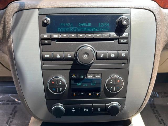 Photo of 2012 Gold Mist Metallic GMC Yukon