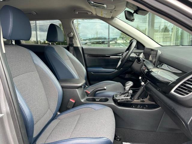 Photo of 2024 Steel Gray Kia Seltos