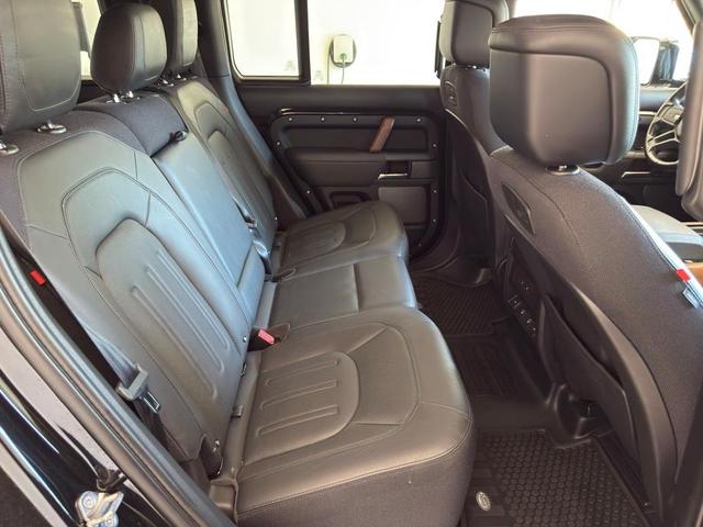 Photo of 2021 Black Land Rover Defender