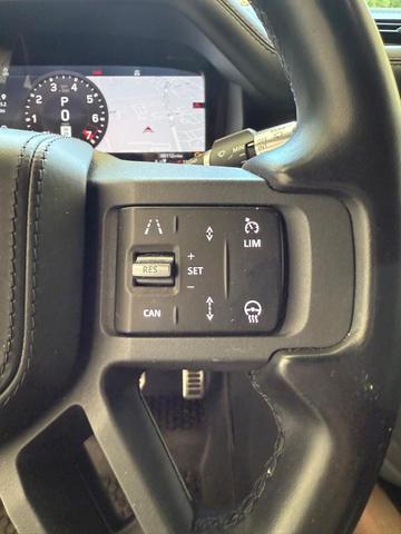 Photo of 2021 Black Land Rover Defender