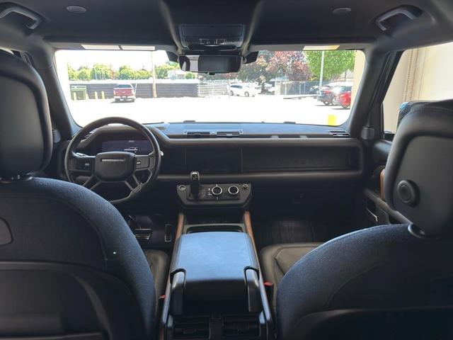 Photo of 2021 Black Land Rover Defender