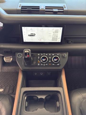 Photo of 2021 Black Land Rover Defender