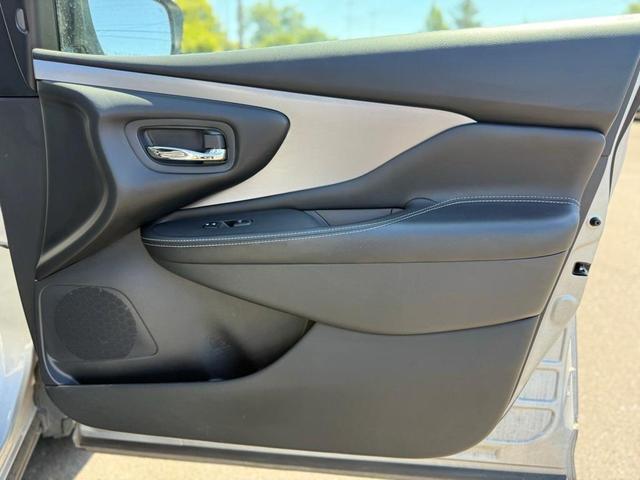 Photo of 2020 Brilliant Silver Metallic Nissan Murano