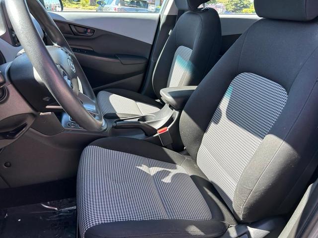 Photo of 2021 Sonic Silver Hyundai KONA