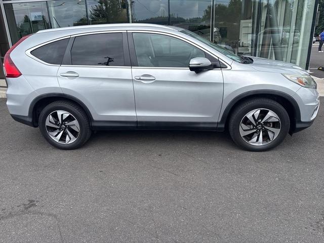 Photo of 2016 Silver Honda CR-V