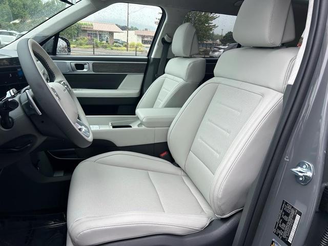 Photo of 2026 Gray Hyundai SANTA FE HEV