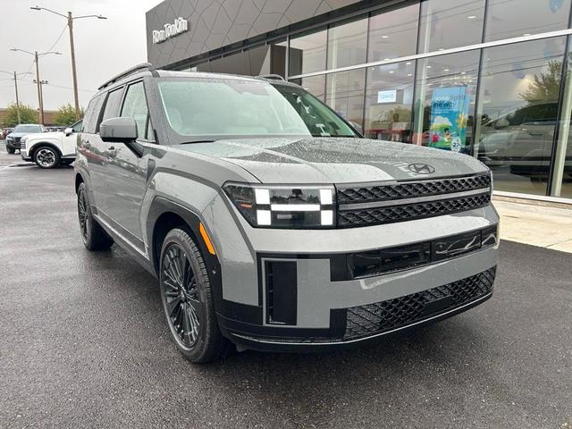 Photo of 2026 Gray Hyundai SANTA FE HEV