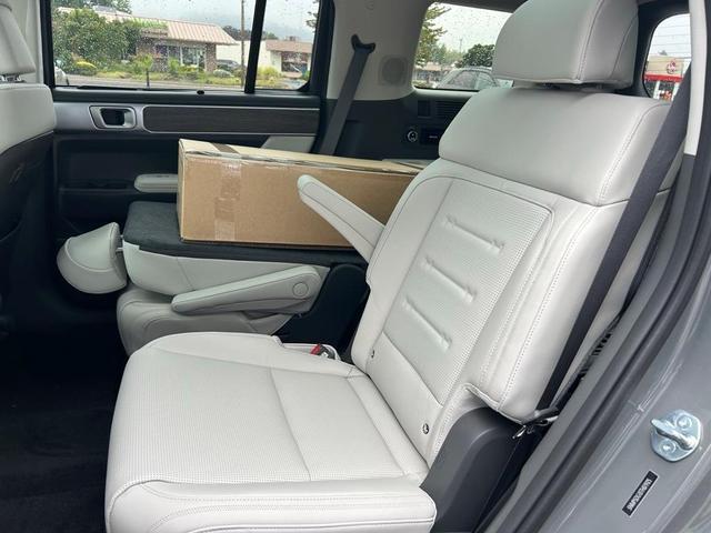 Photo of 2026 Gray Hyundai SANTA FE HEV
