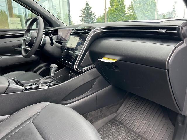 Photo of 2024 Phantom Black Hyundai SANTA CRUZ