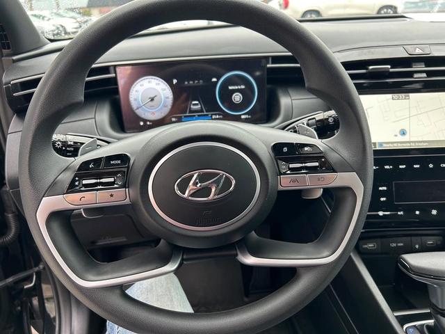 Photo of 2024 Phantom Black Hyundai SANTA CRUZ