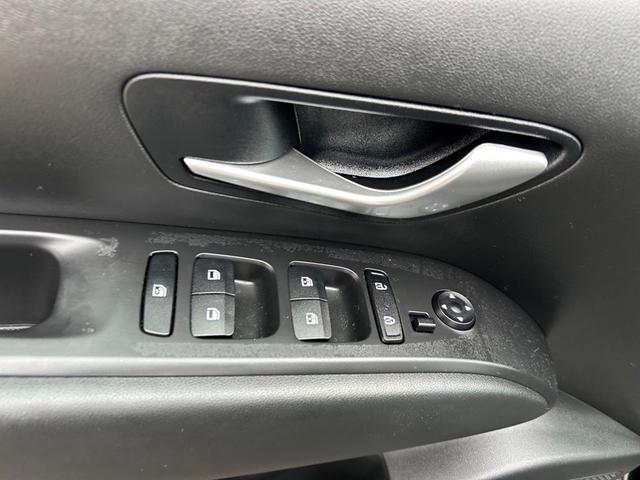 Photo of 2024 Phantom Black Hyundai SANTA CRUZ