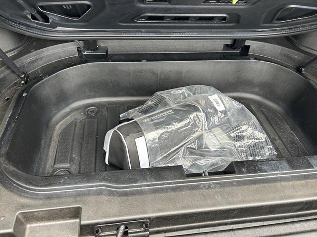 Photo of 2024 Phantom Black Hyundai SANTA CRUZ