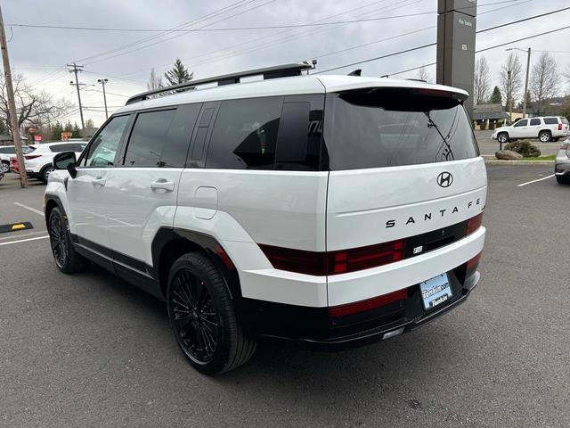 Photo of 2025 White Hyundai SANTA FE HEV