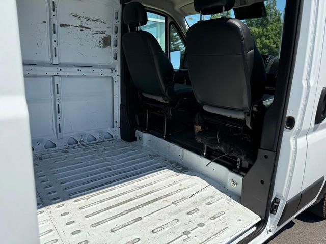 Photo of 2023 Bright White Clearcoat RAM ProMaster 2500